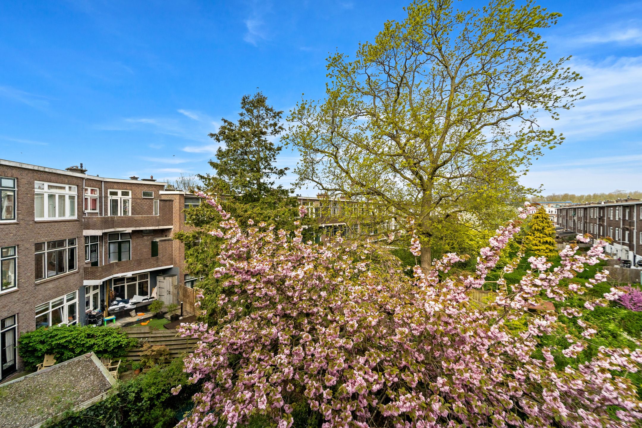 Foto 18 van IJsclubweg 14