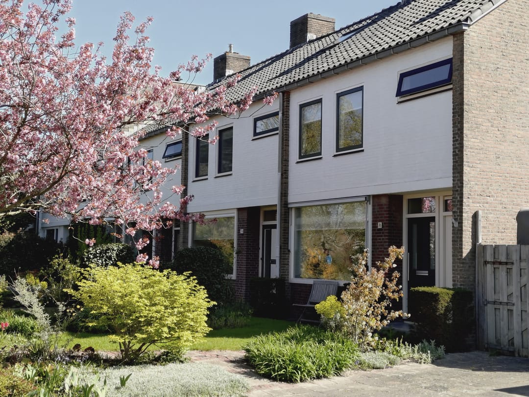 Spacious corner house with deep garden and free view in Heiloo — 32