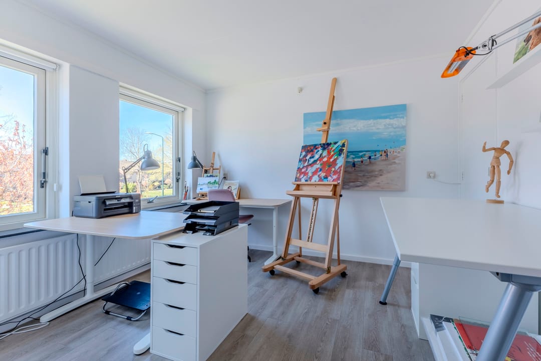 Spacious corner house with deep garden and free view in Heiloo — 16