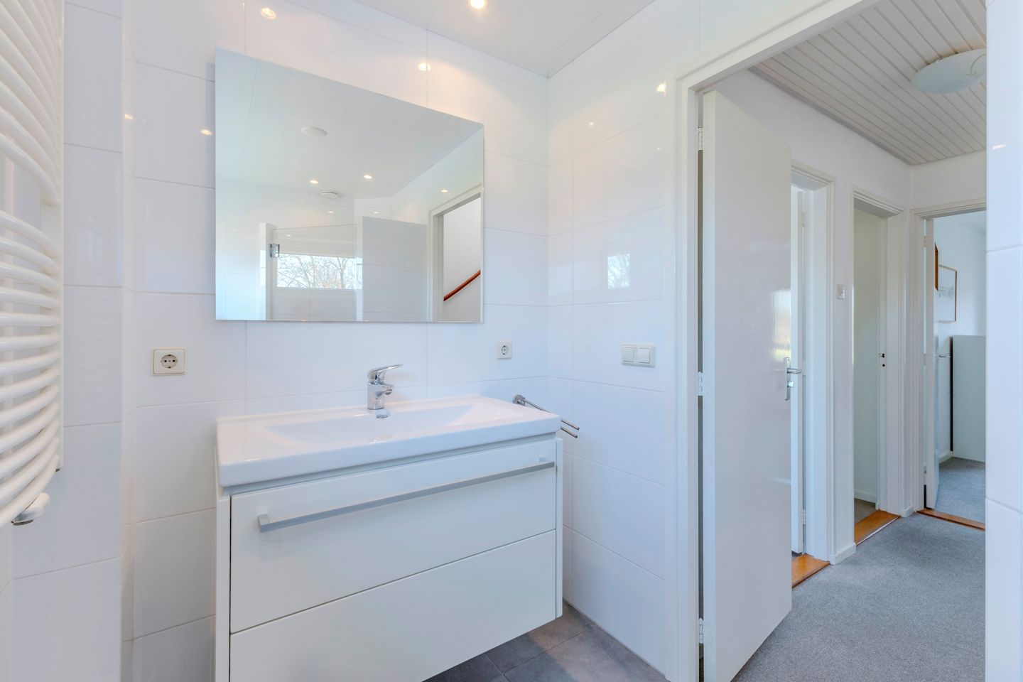 Spacious corner house with deep garden and free view in Heiloo — 19