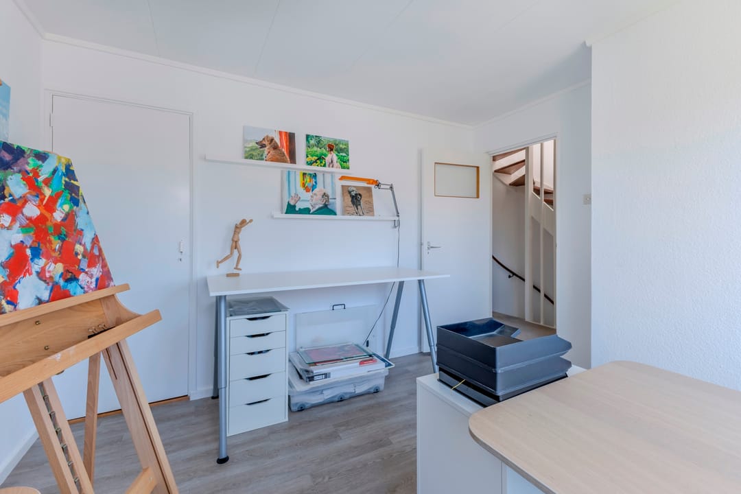 Spacious corner house with deep garden and free view in Heiloo — 17