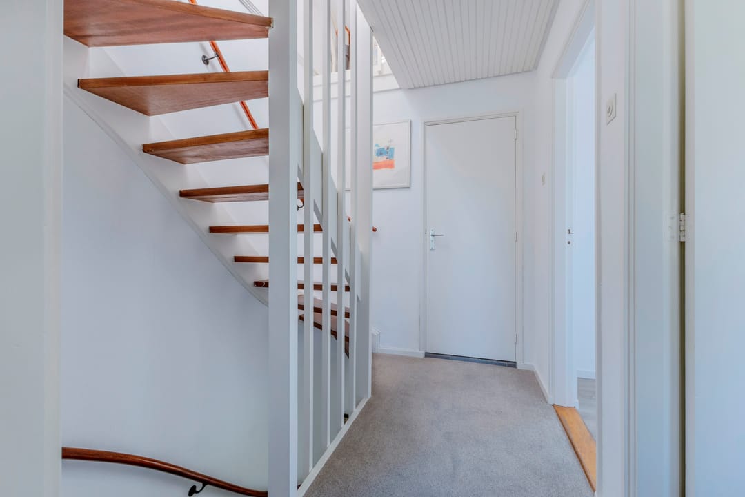 Spacious corner house with deep garden and free view in Heiloo — 11