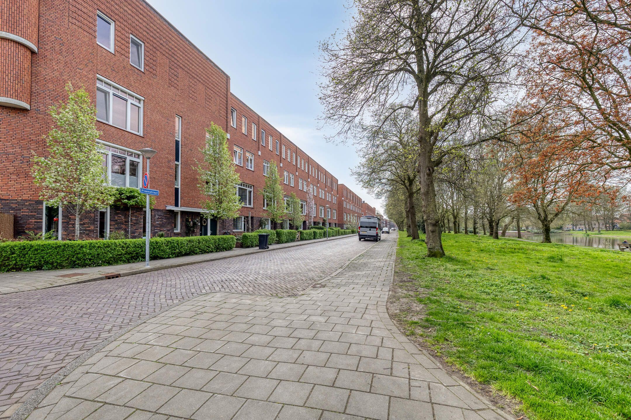 Foto 66 van Pioenstraat 194