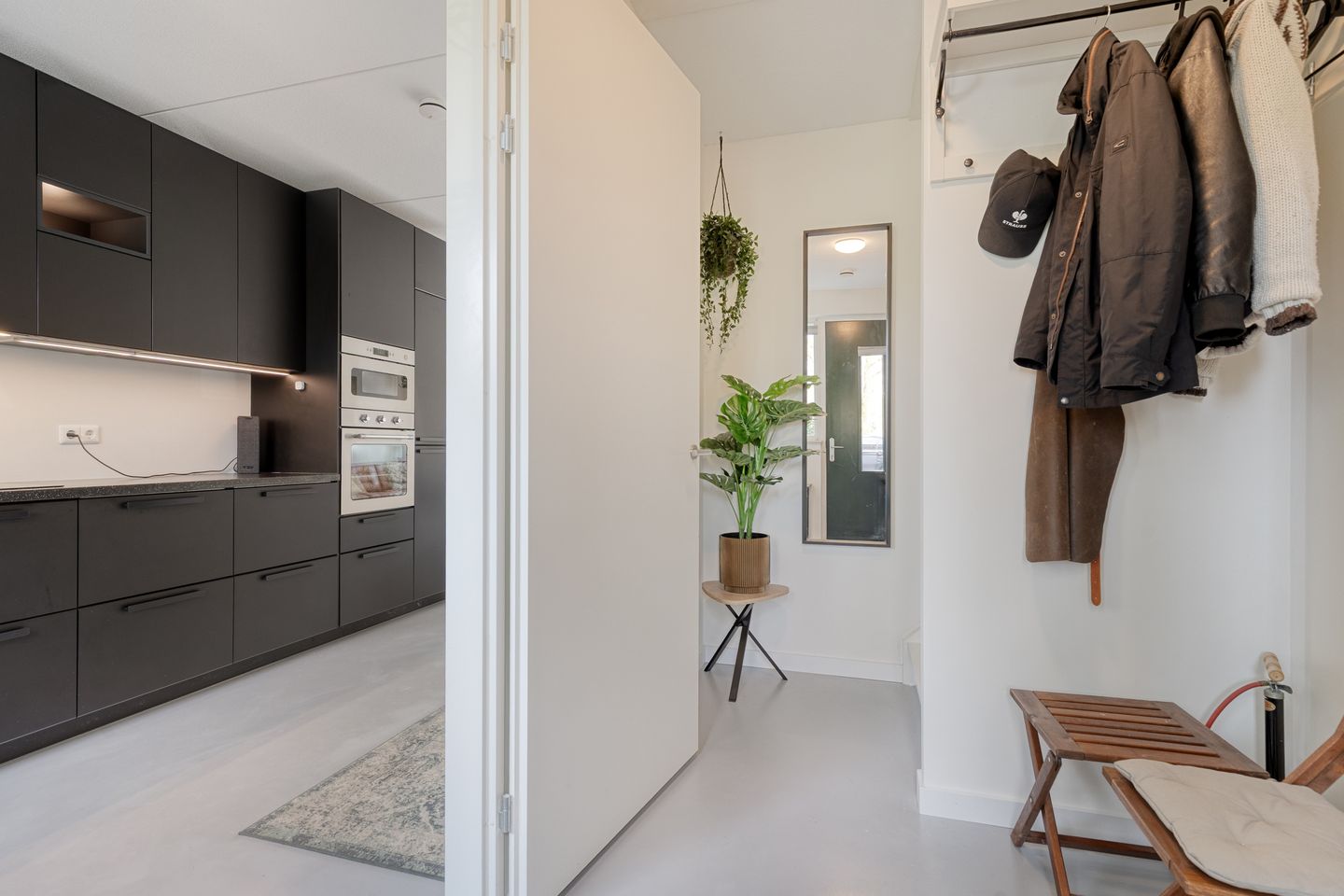 Foto 14 van Pioenstraat 194