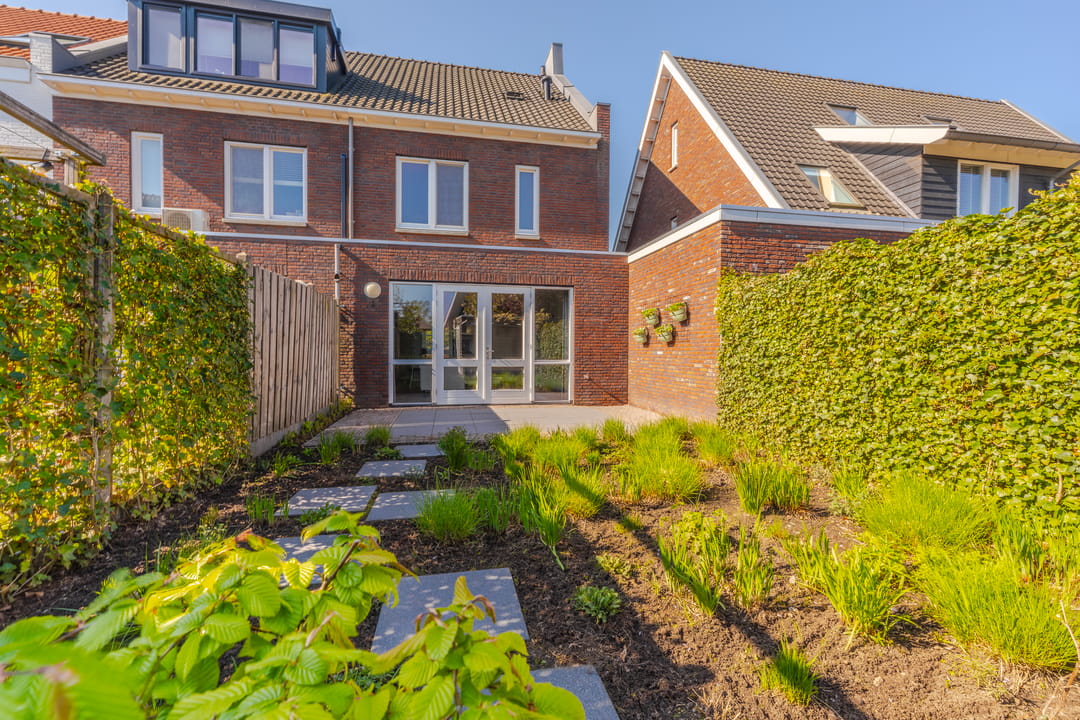 Foto 38 van Cantatestraat 8