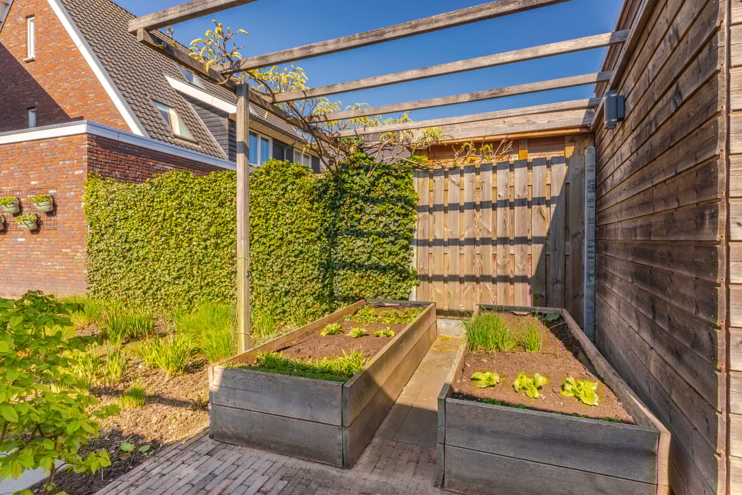 Foto 41 van Cantatestraat 8