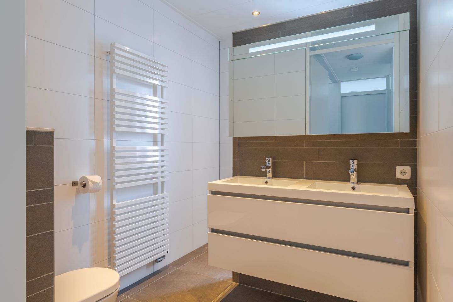 Foto 29 van Cantatestraat 8