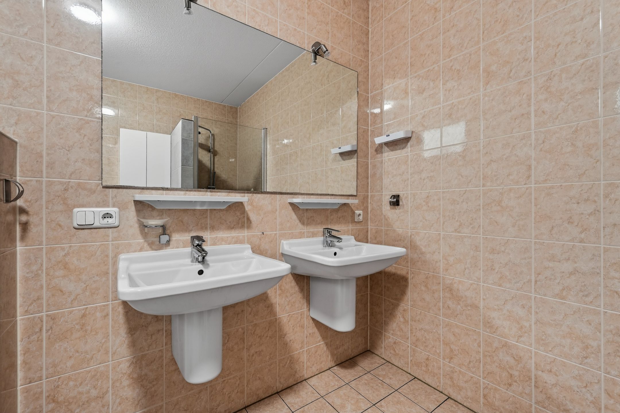 Foto 24 van Van Echtenskanaal NZ 608