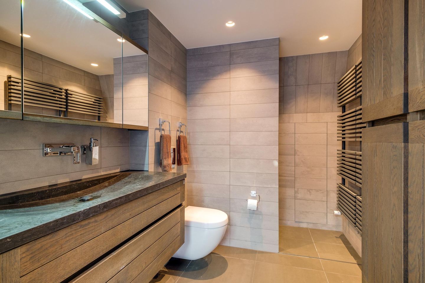 Foto 70 van Molslaan 206