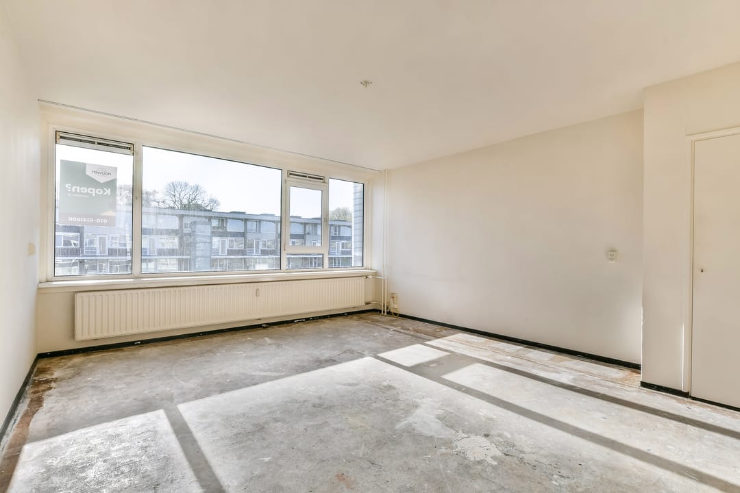 Photo 2 of Van Oldenbarneveltplein 44