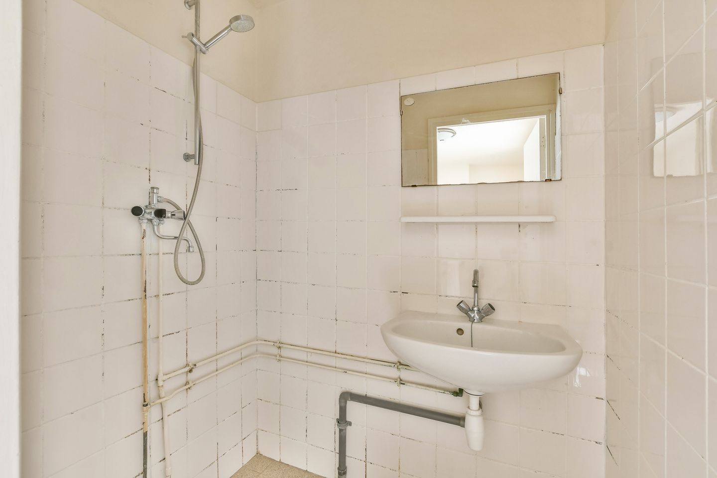 Photo 20 of Van Oldenbarneveltplein 44