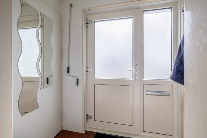 Foto 5 van Castor 32