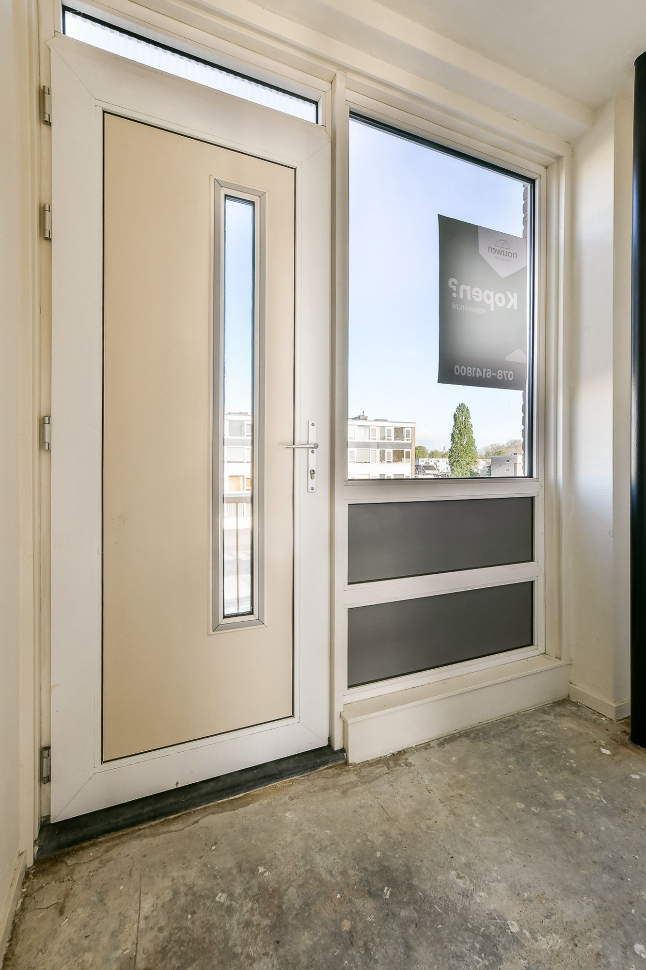 Photo 21 of Van Oldenbarneveltplein 44