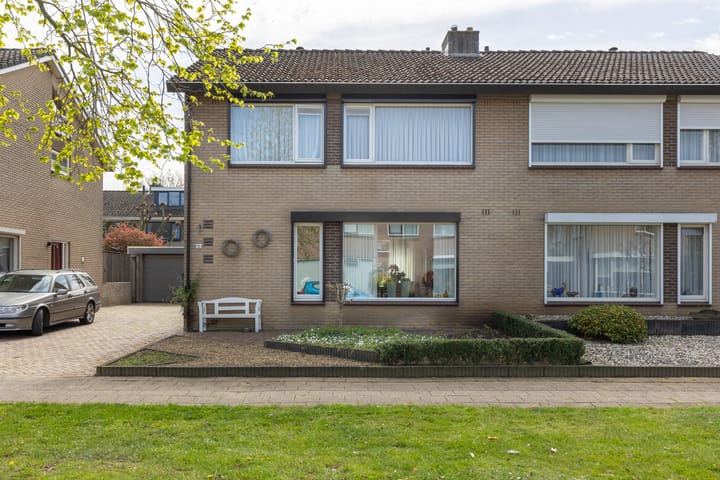 Foto 2 van Bilderdijkstraat 16