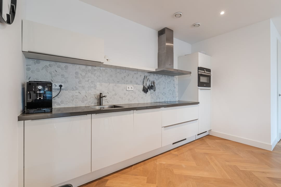 Photo 22 of Faas Wilkesstraat 333