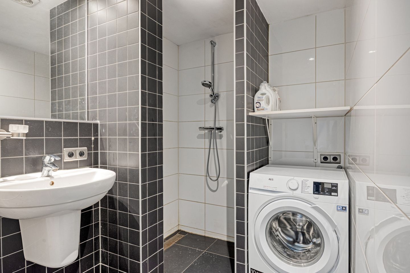 Foto 14 van Professor Cobbenhagenlaan 238