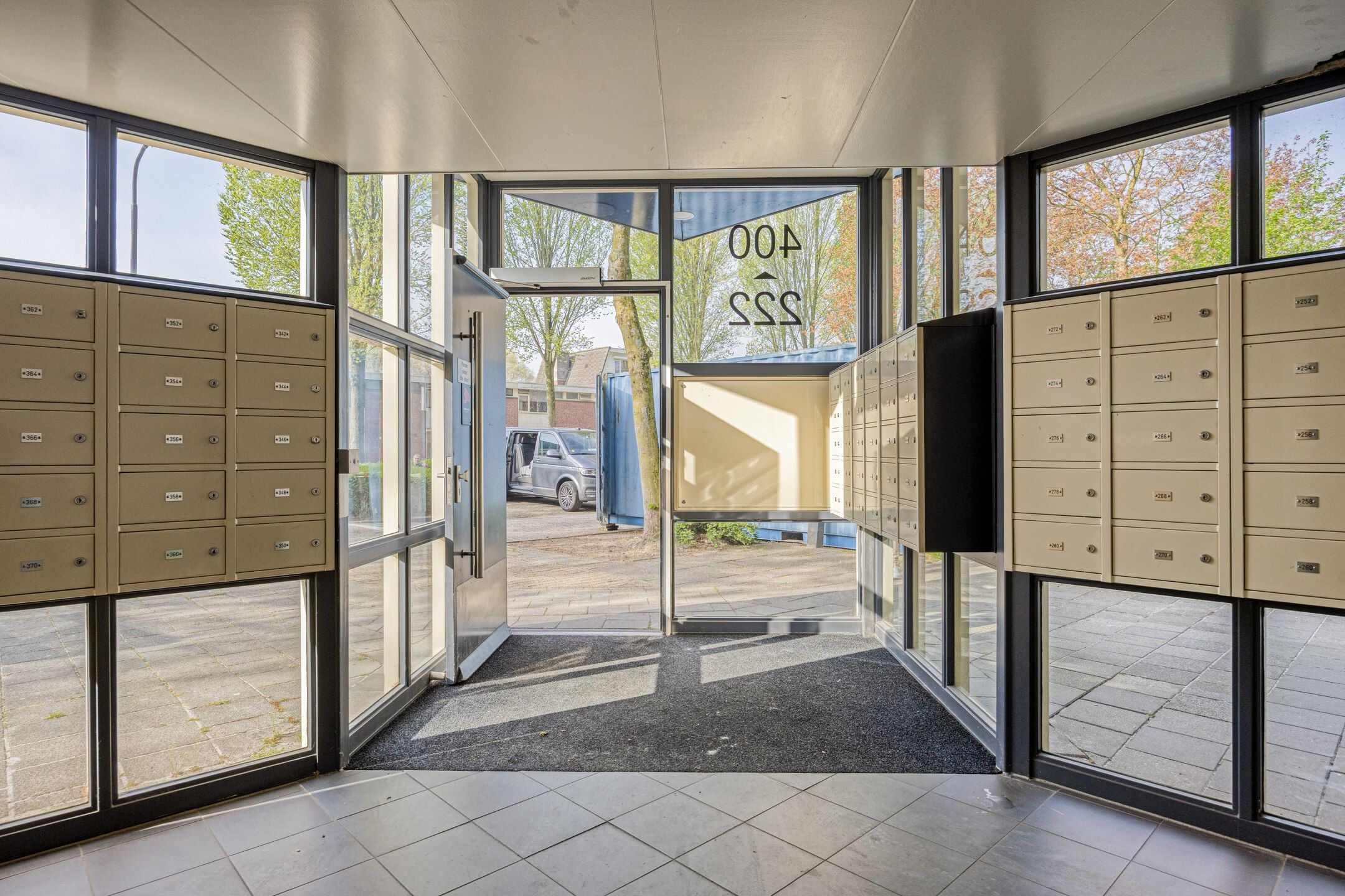 Foto 33 van Professor Cobbenhagenlaan 238