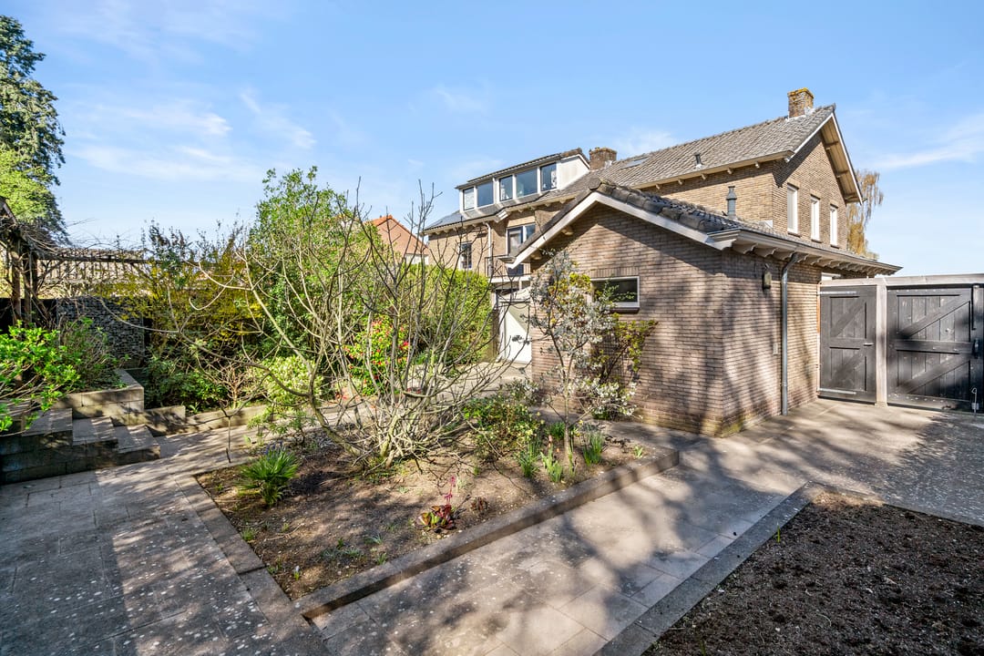 Photo 13 of Lijsterbeslaan 20