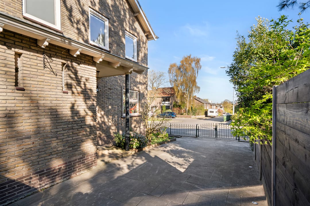 Photo 8 of Lijsterbeslaan 20