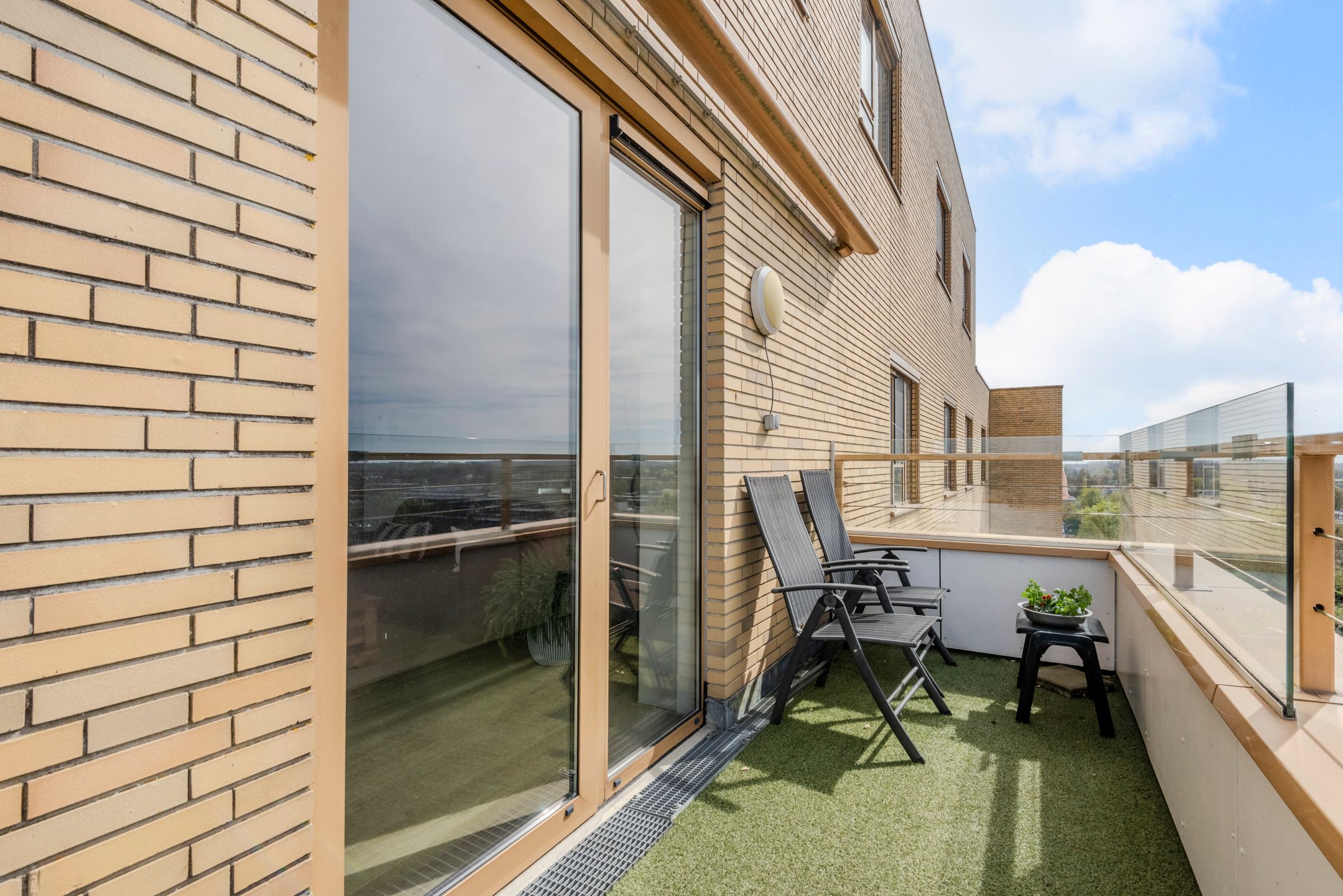 Foto 15 van Bremenstraat 231