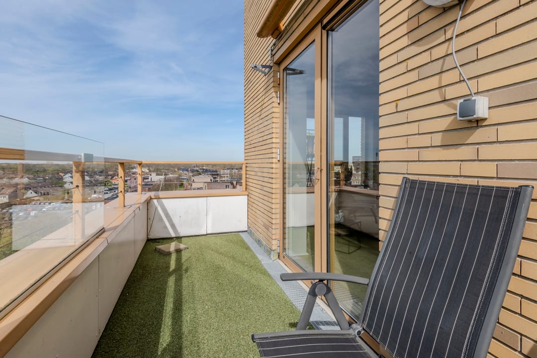 Foto 16 van Bremenstraat 231