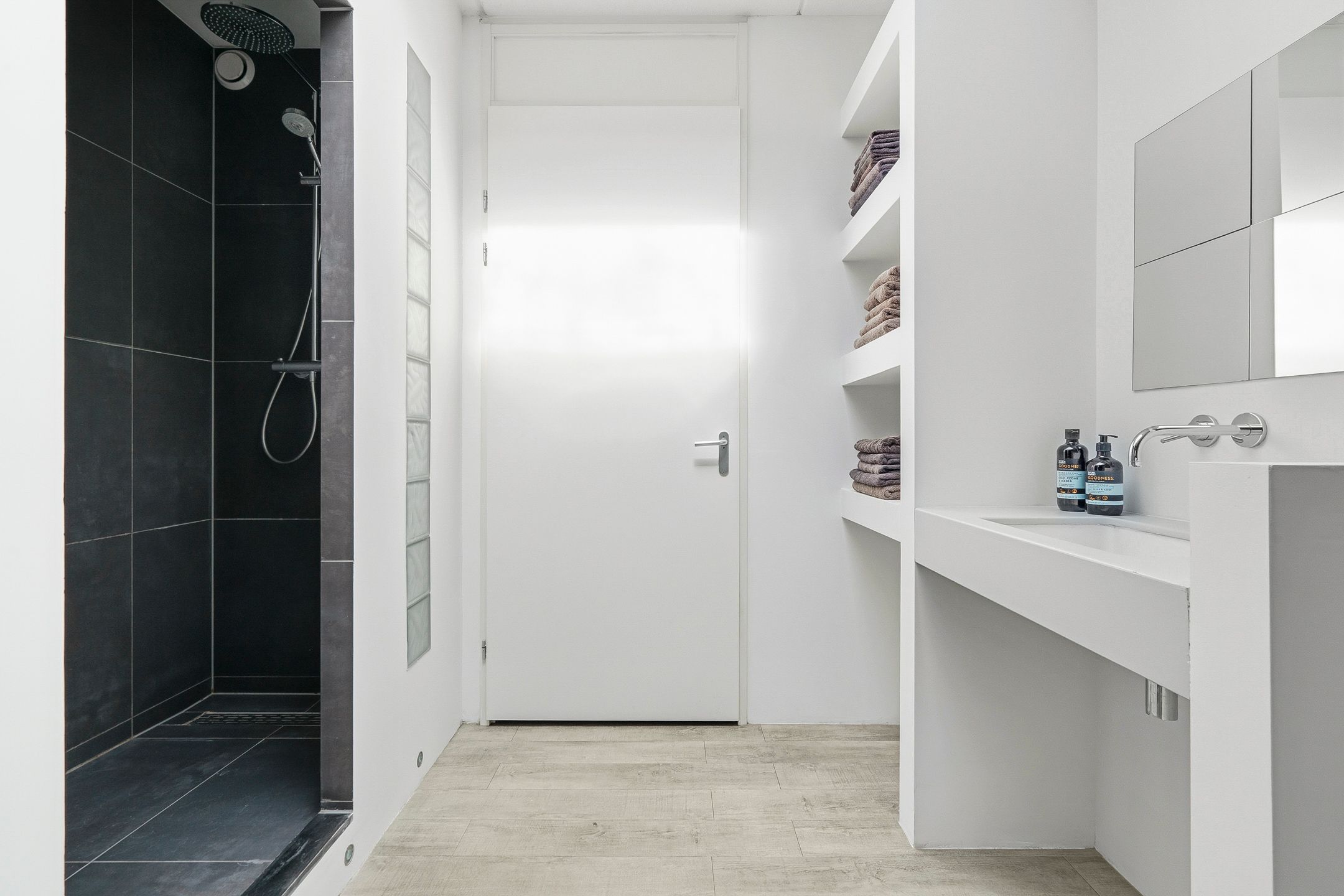 Foto 42 van Loes van Marlestraat 9