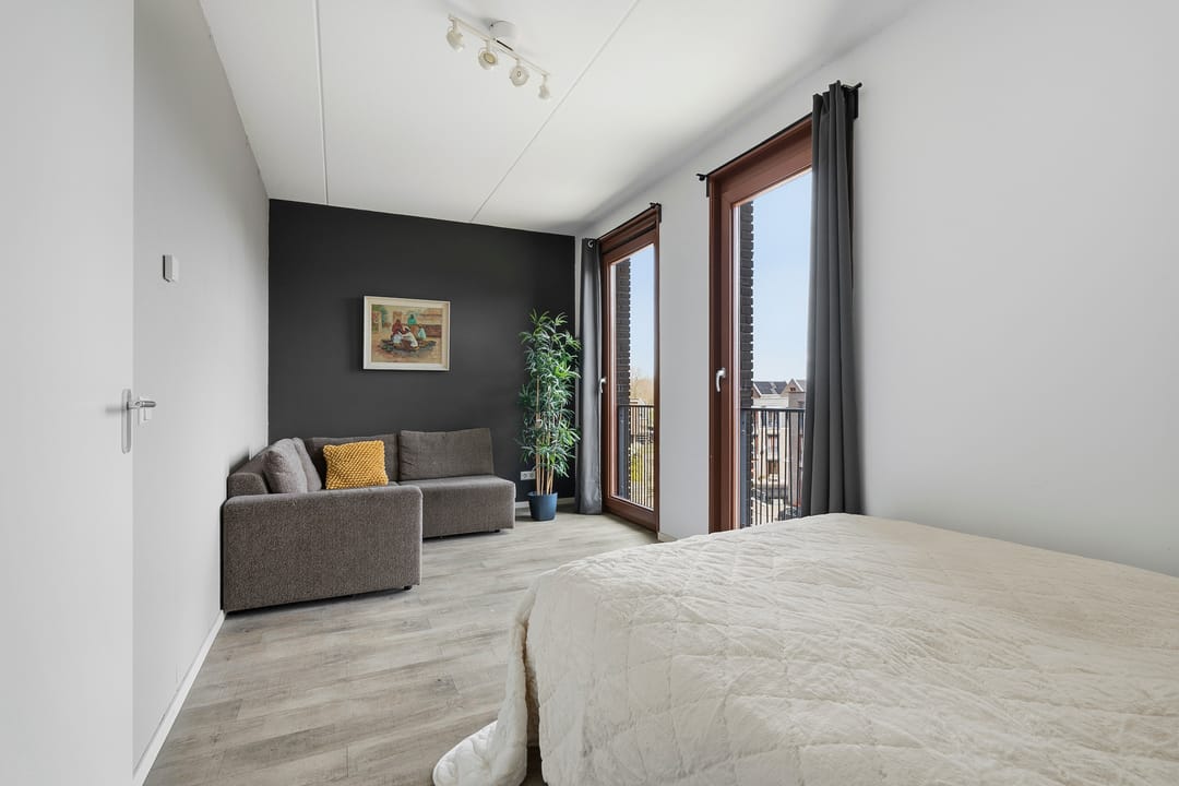 Foto 46 van Loes van Marlestraat 9