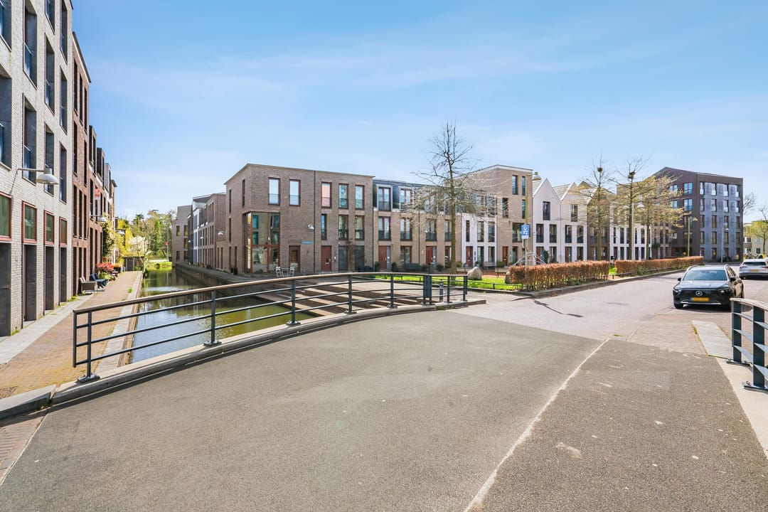 Foto 53 van Loes van Marlestraat 9