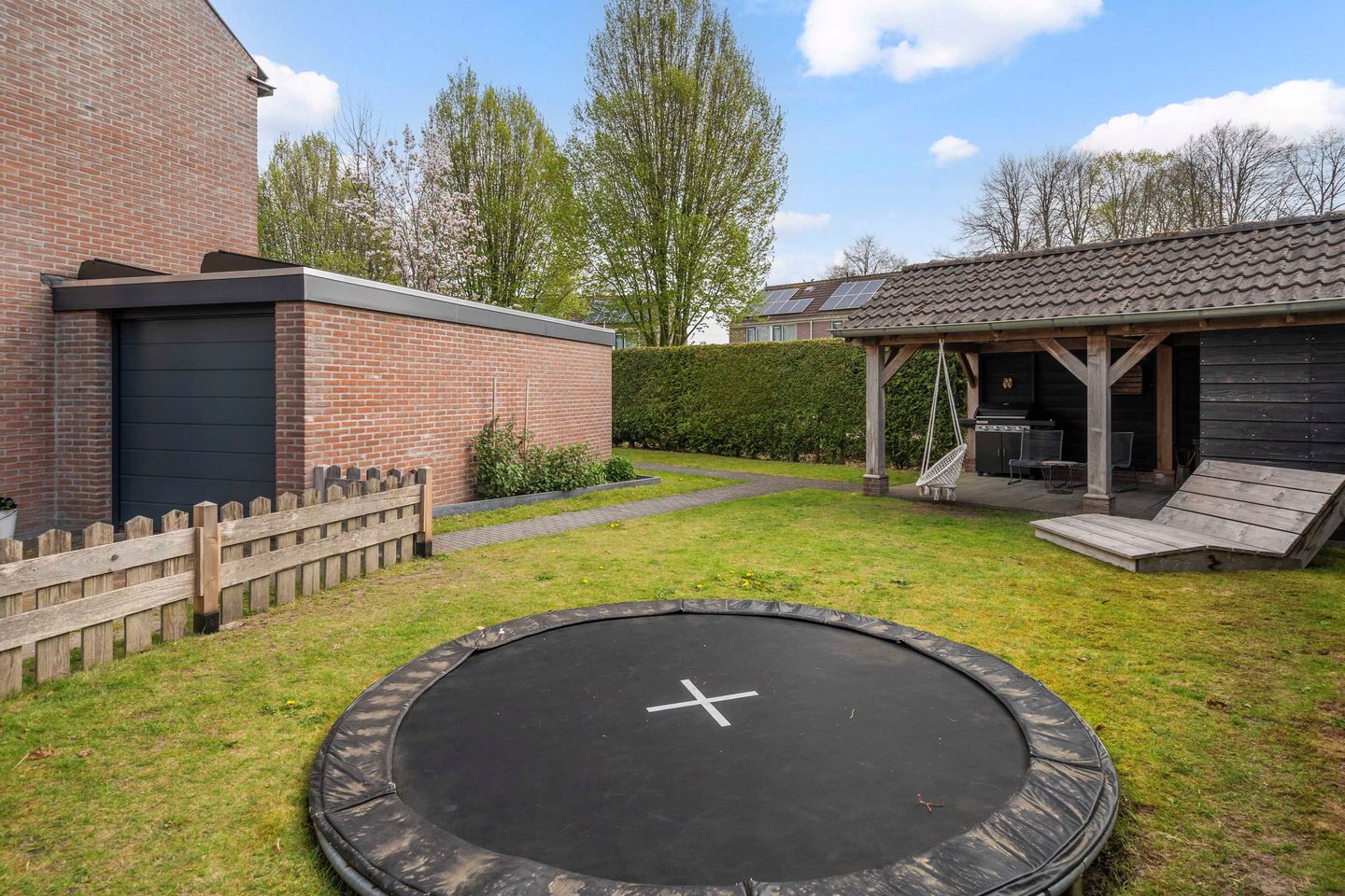 Foto 34 van Weverslaan 15