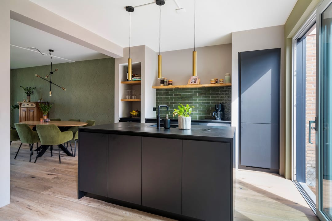 Foto 13 van Weverslaan 15