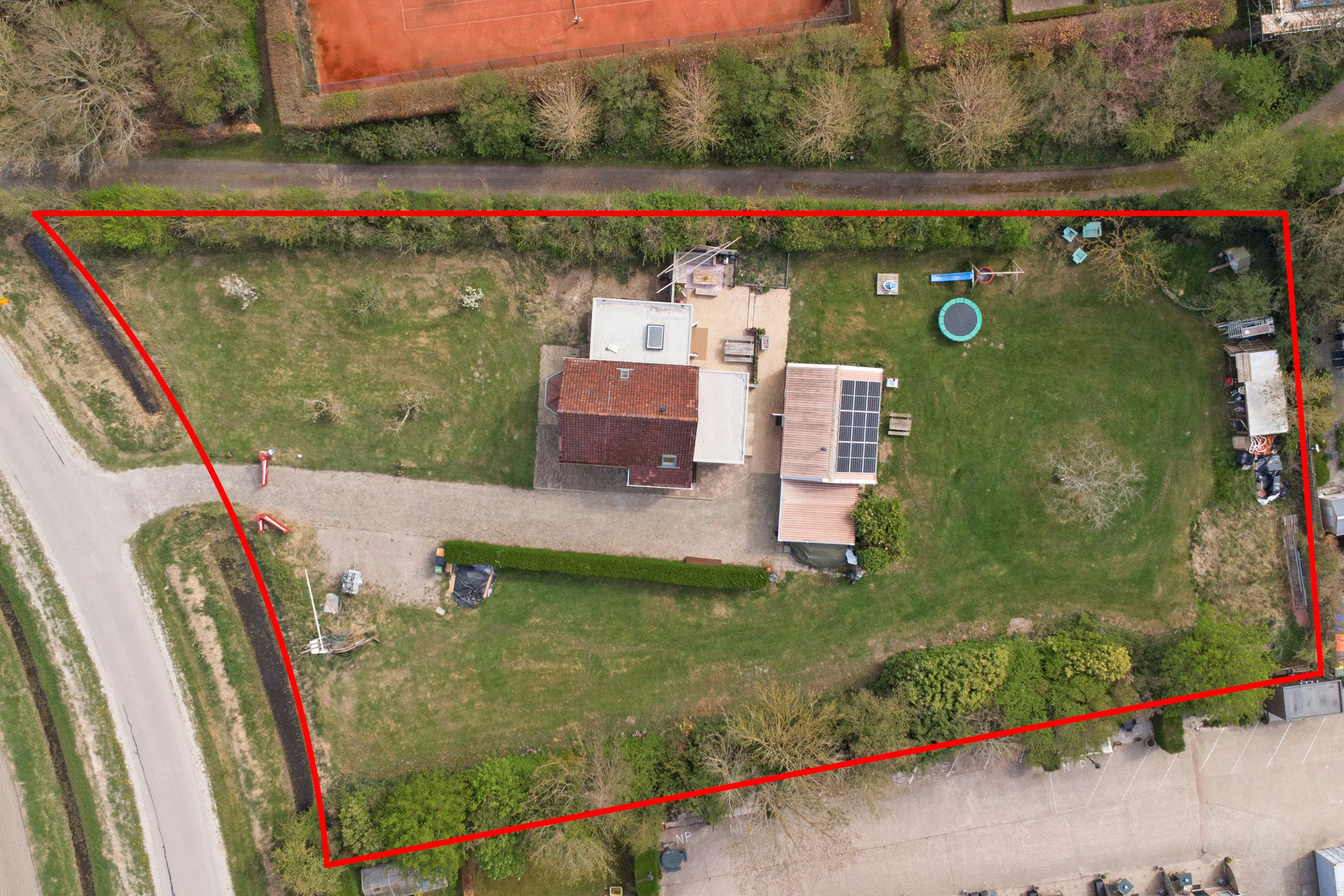 Foto 42 van Lokkershofweg 5