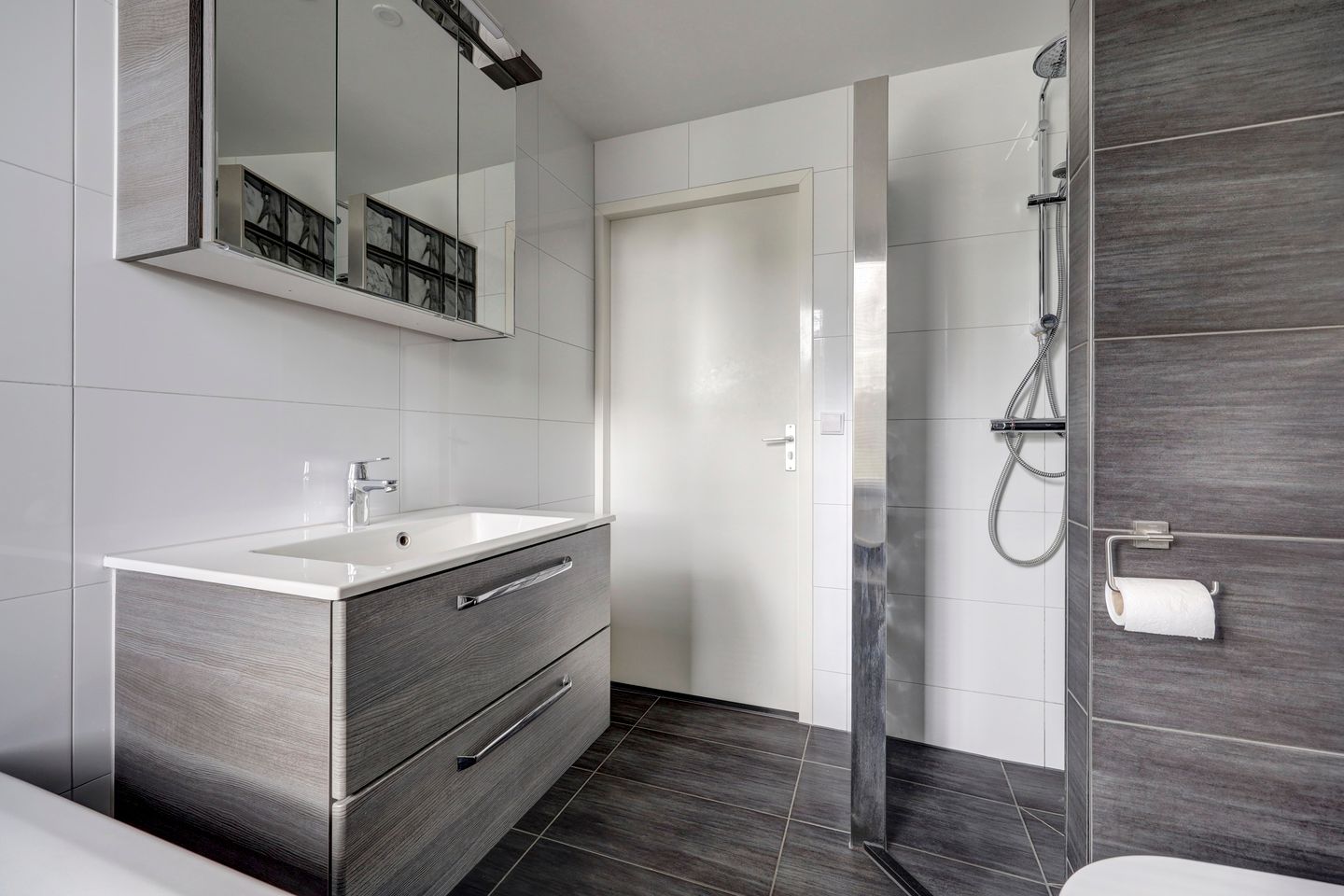 Foto 25 van Hinderstein 2