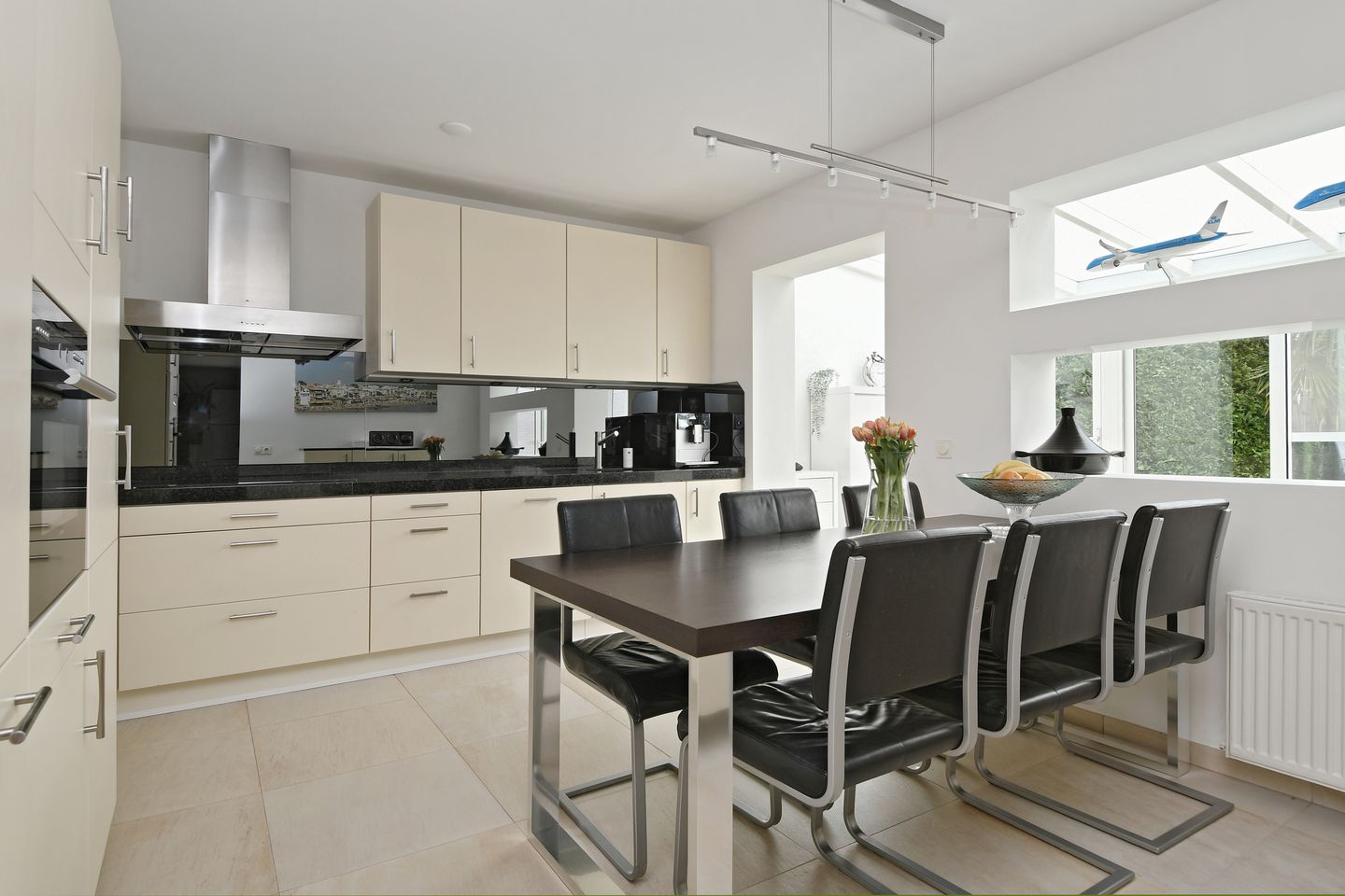 Foto 19 van Loirelaan 6