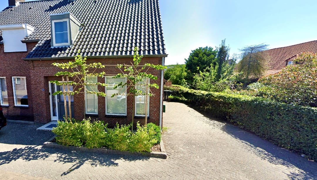 Photo 11 of Dorpstraat 115-A