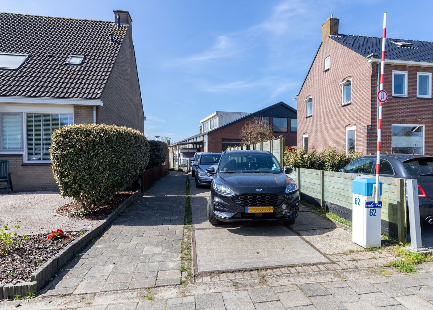 View photo 2 of Noordeinde 62