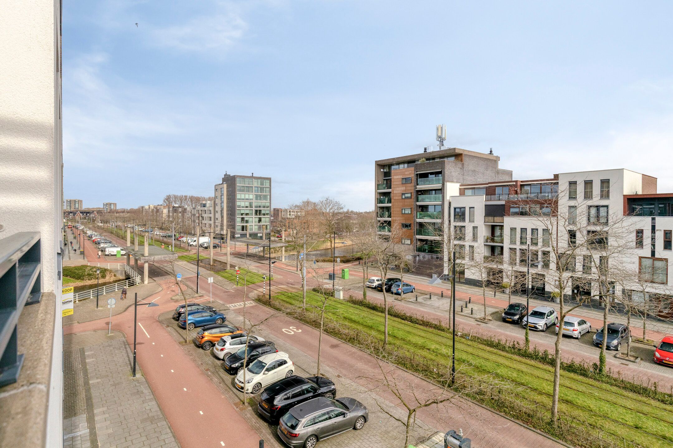 Foto 24 van Avenue Carnisse 98