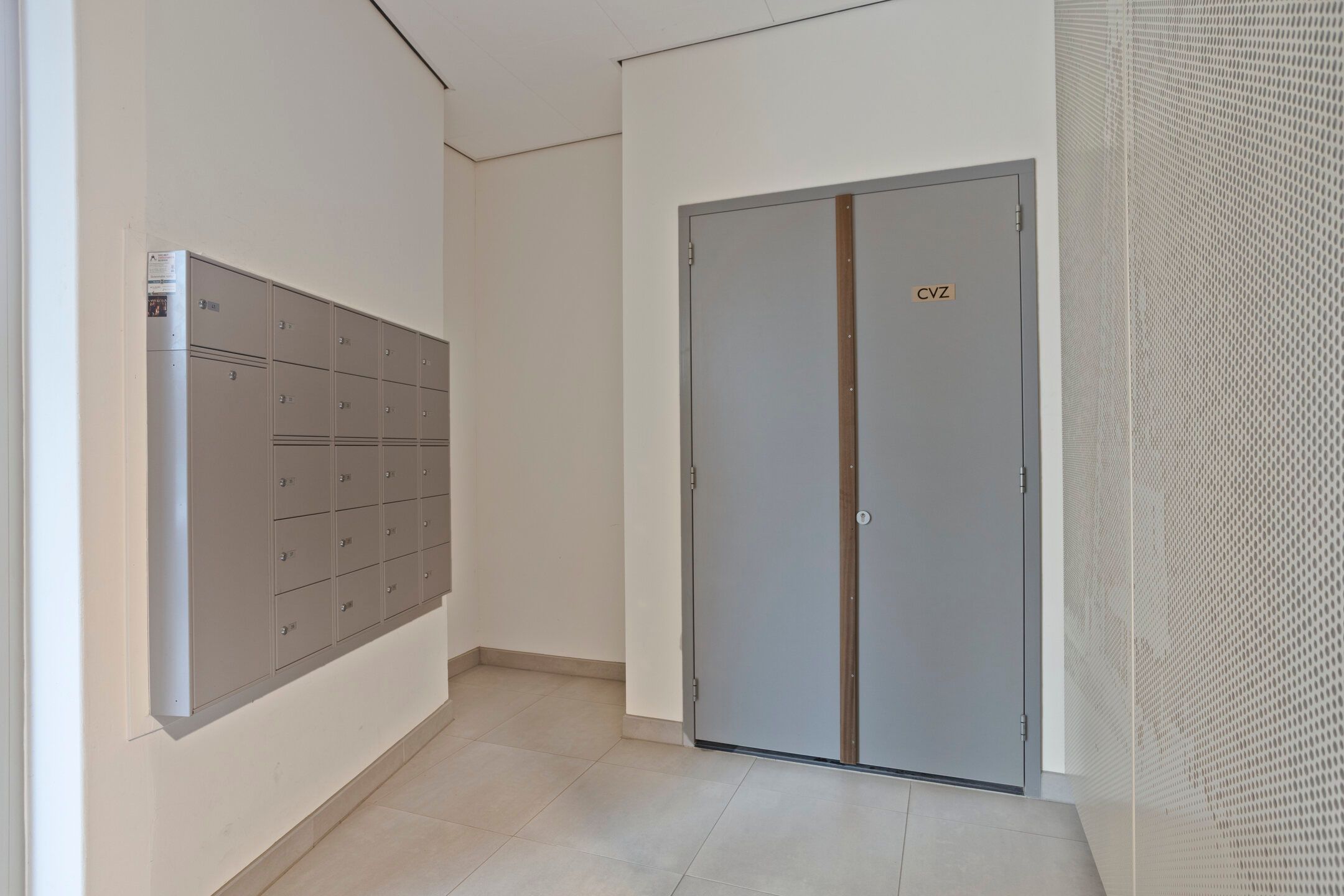 Foto 24 van Nieuwevaartweg 3