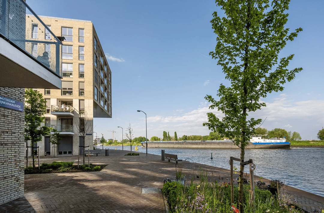 Foto 32 van Nieuwevaartweg 3