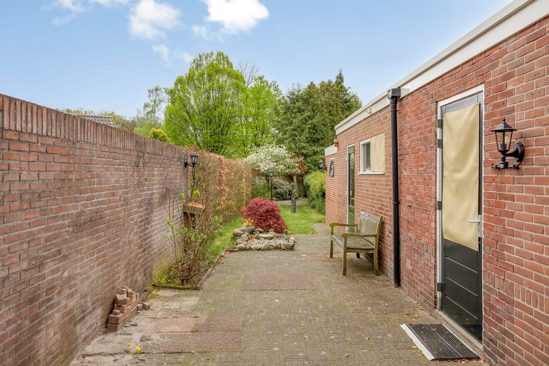 Foto 23 van Dorpsstraat 9