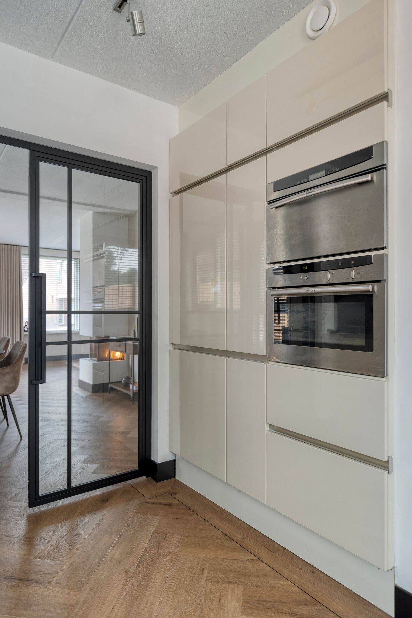 Foto 15 van Strausslaan 14