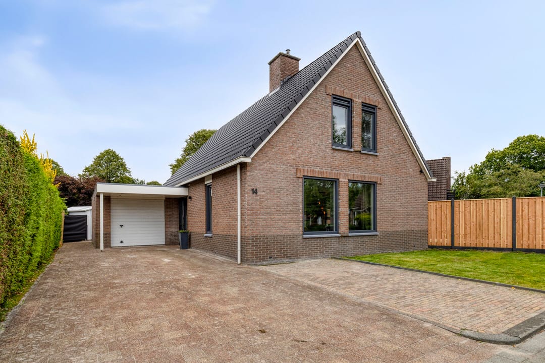 Foto 1 van Strausslaan 14