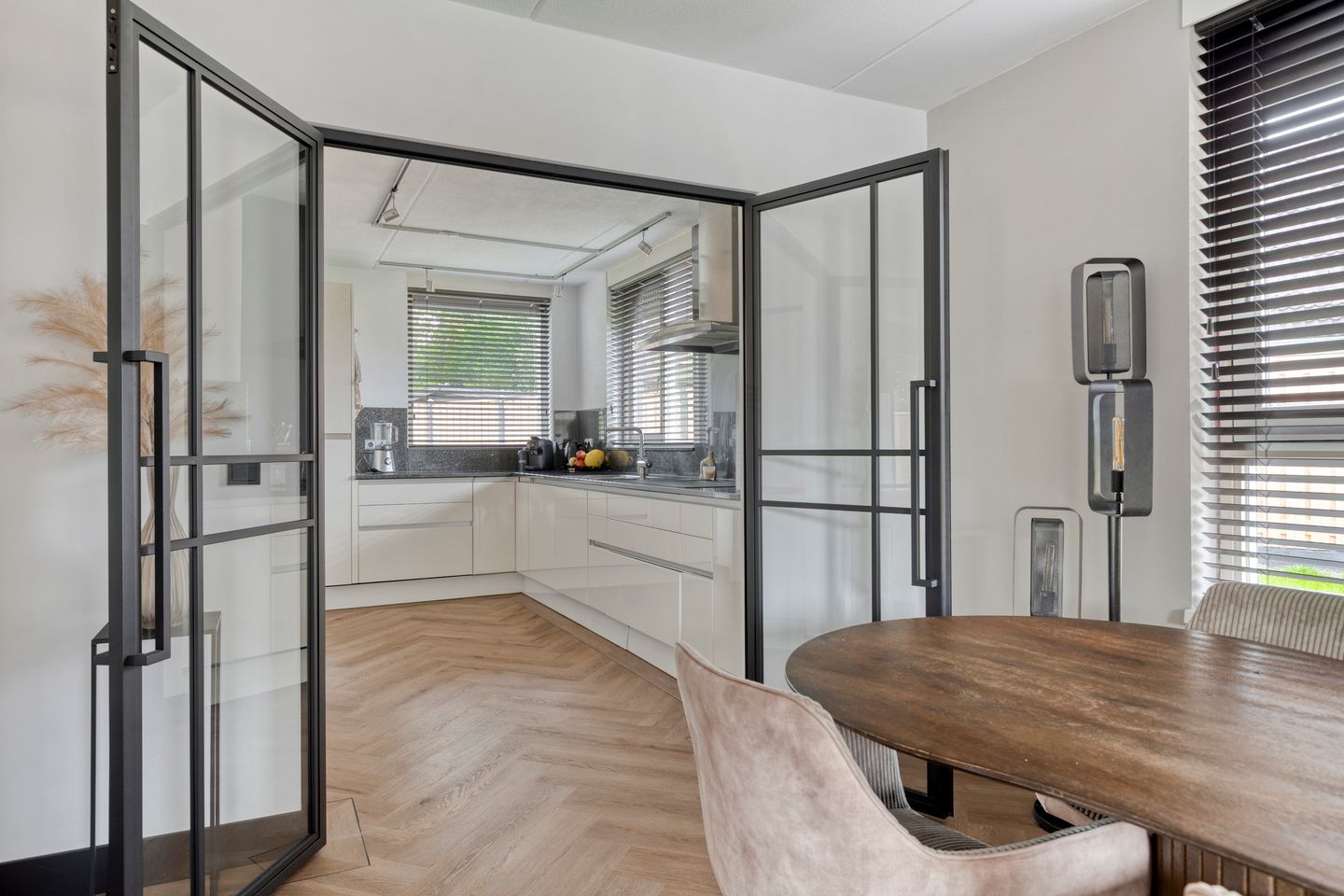 Foto 10 van Strausslaan 14