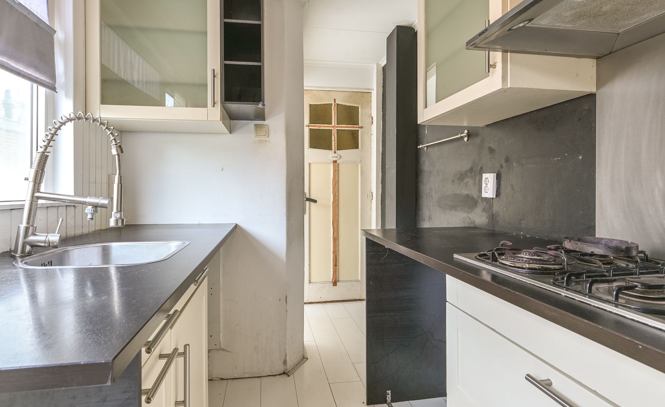 Renovatable Semi-Detached Home with Deep Garden in Desirable 1930s Neighborhood — 15