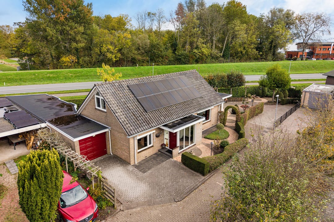 Foto 1 van Johan Buijeslaan 8