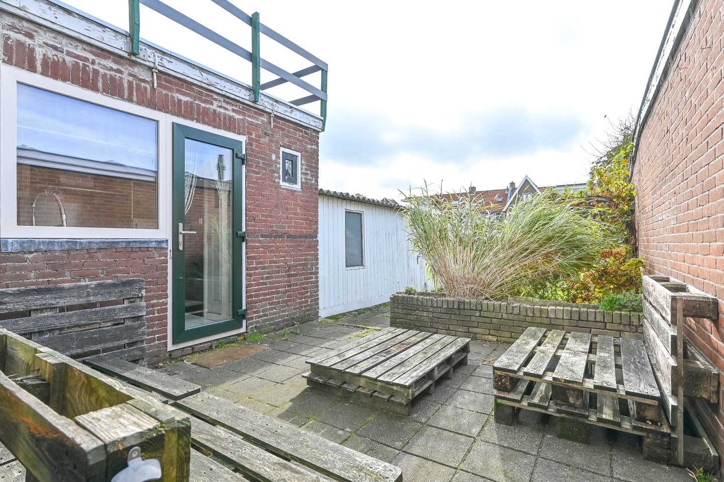 Renovatable Semi-Detached Home with Deep Garden in Desirable 1930s Neighborhood — 29