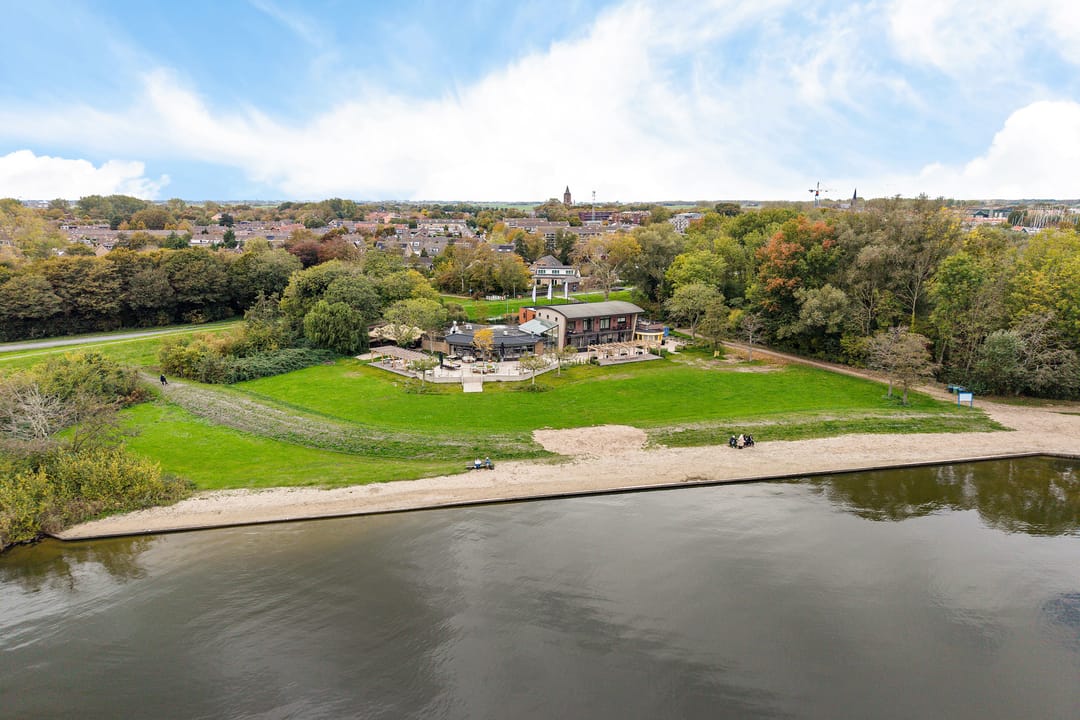 Foto 43 van Johan Buijeslaan 8