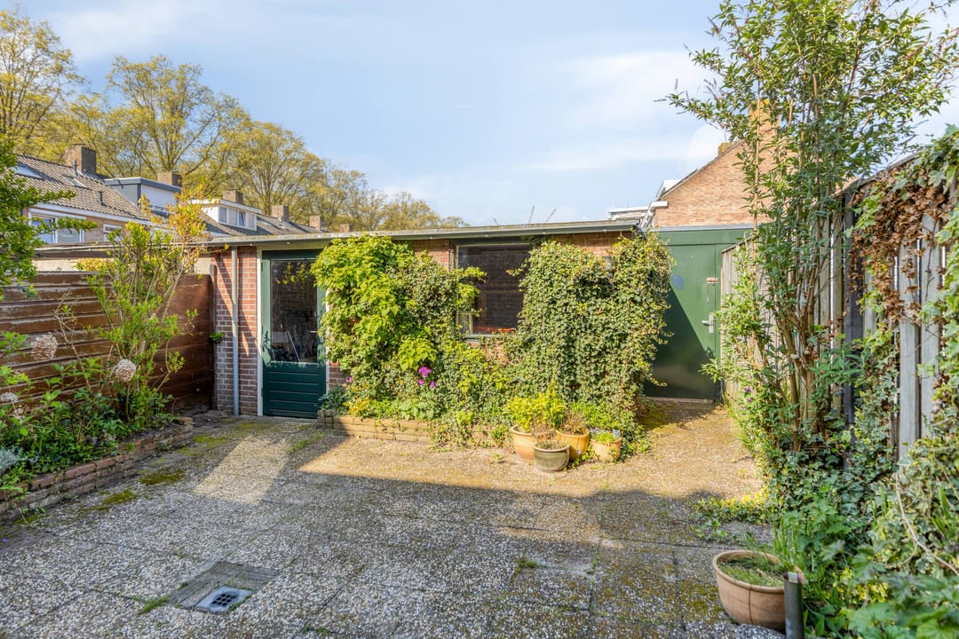 Foto 31 van Beneluxlaan 35