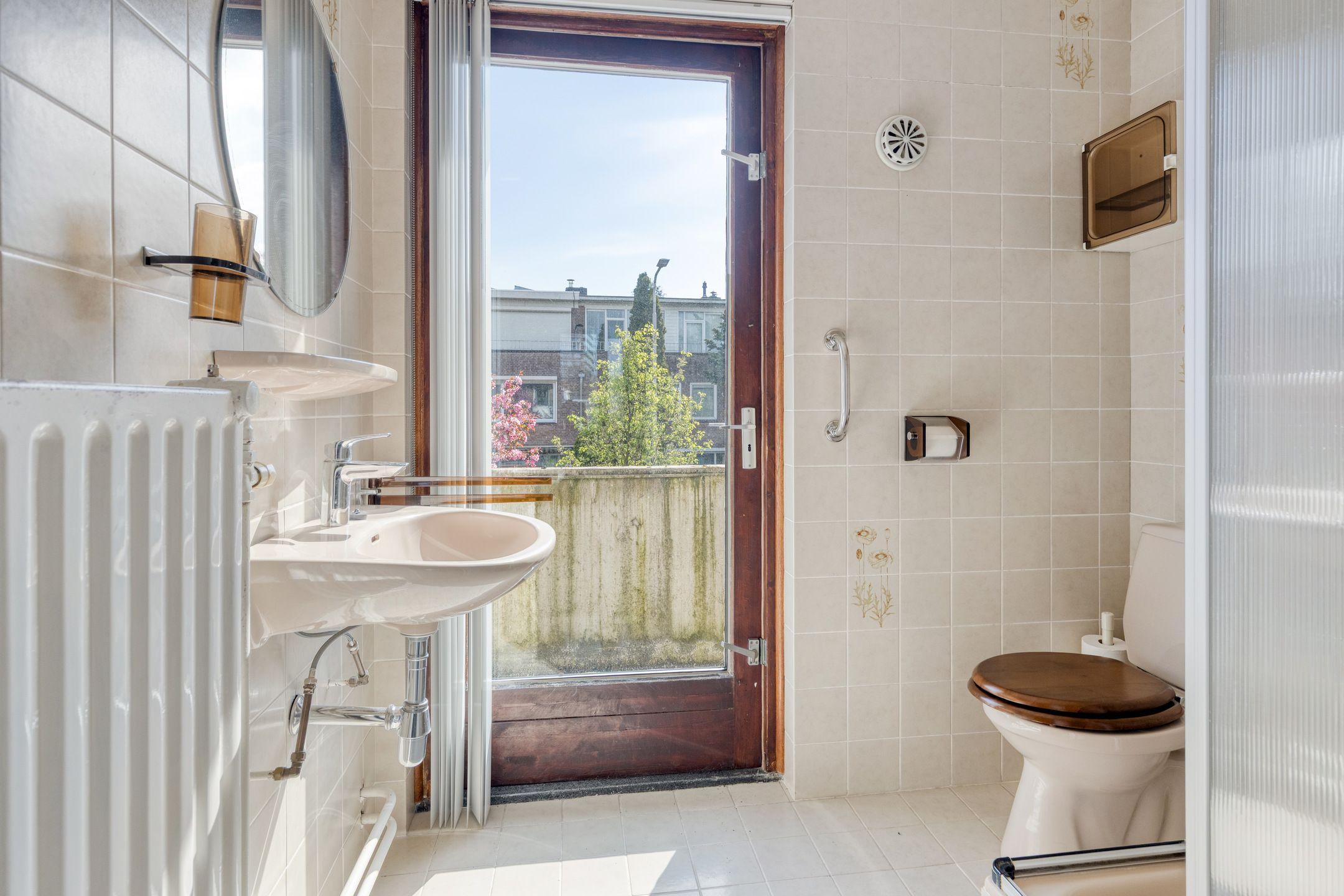 Foto 18 van Beneluxlaan 35