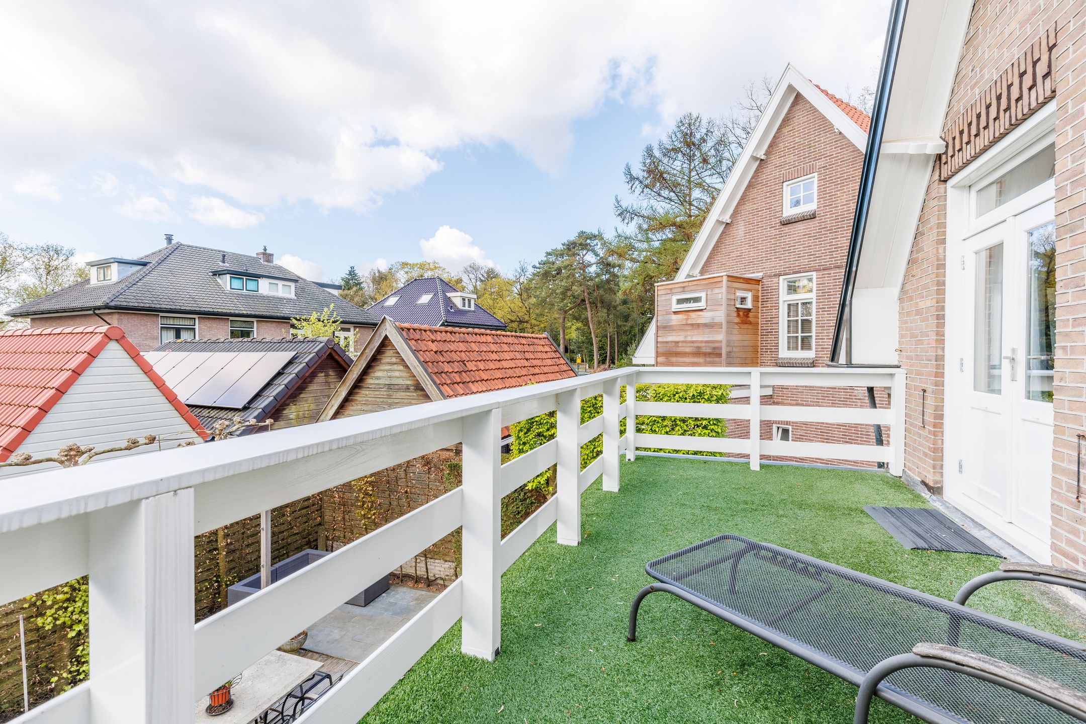 Photo 15 of Middellaan 45