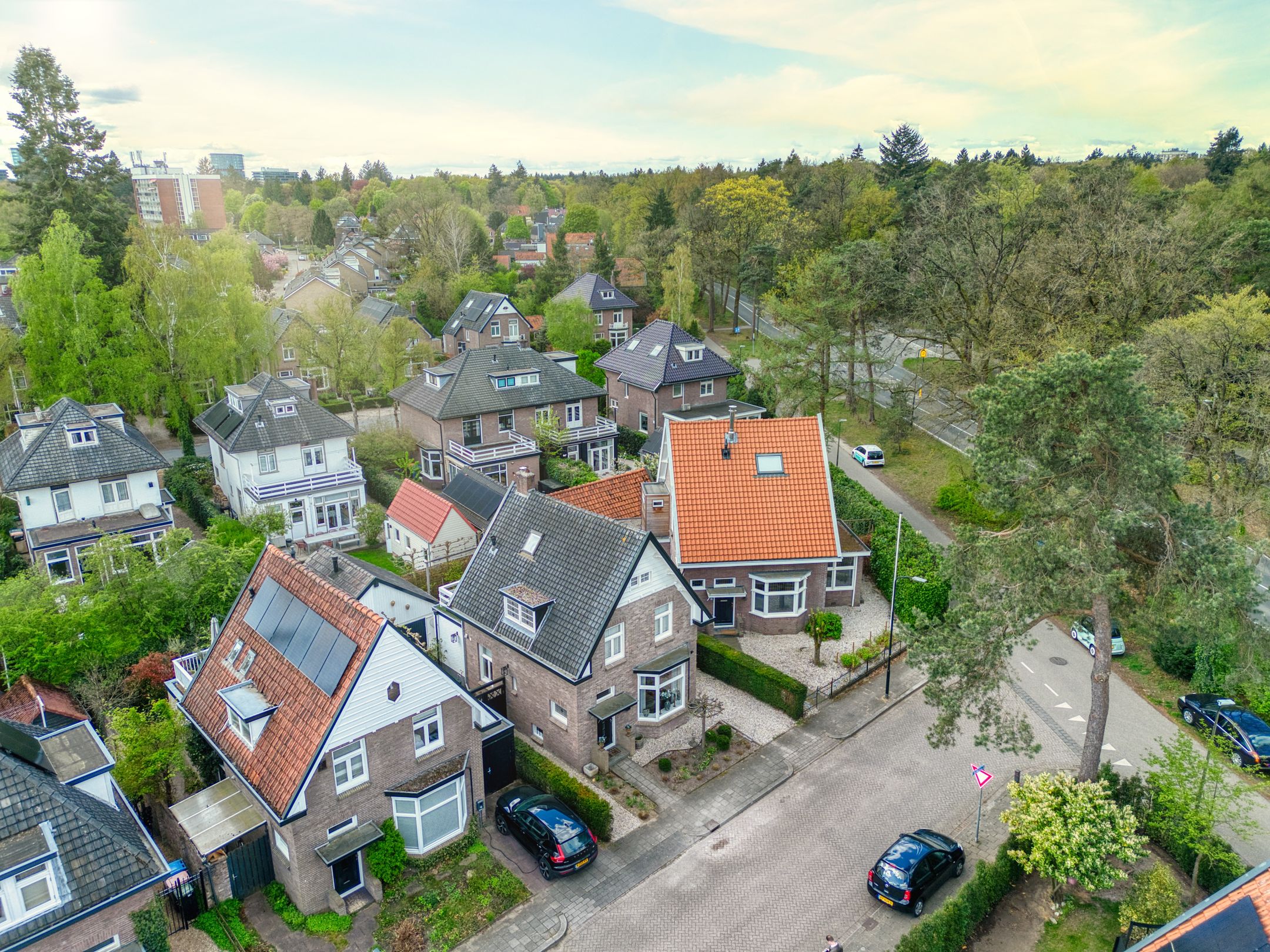 Photo 30 of Middellaan 45